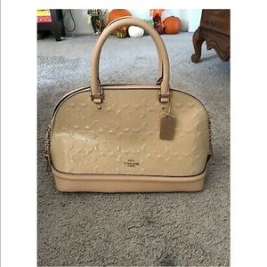 listing-status-banner